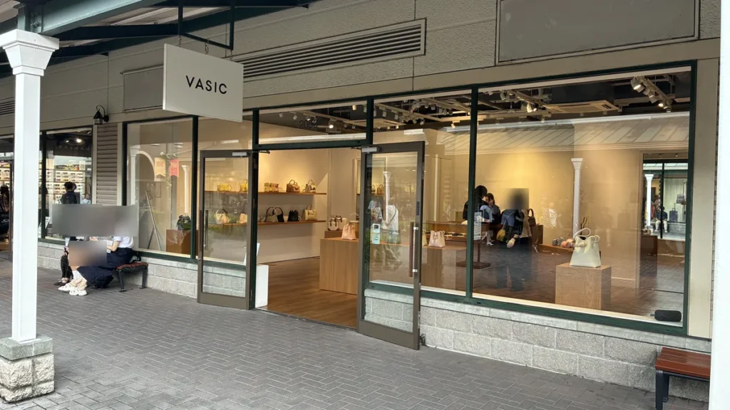 ヴァジック2050区の店舗外観